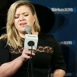 Watch Kelly Clarkson Flawlessly Cover Tracy Chapman's 'Give Me One Reason'