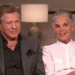 'Love Story' Stars Ali McGraw and Ryan O'Neal Reunite 45 Years Later for 'Love Letters'