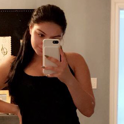 Ariel Winter Shows Off Super-Toned Legs Ahead of Gunnar Peterson Workout