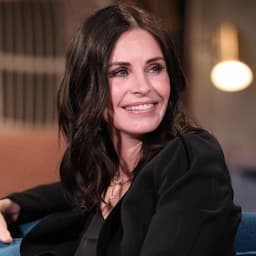 Courteney Cox Serves 'Friends' Fans Coffee at Central Perk
