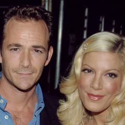 Tori Spelling Recalls When Luke Perry 'Went to Brawl' for Her
