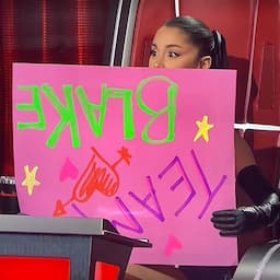 'The Voice': Ariana Grande and John Legend Poke Fun at Blake Shelton's Homemade Fan Sign