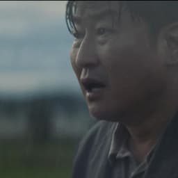 'Parasite's' Song Kang-ho Pleads for Wife's Safety in New Thriller