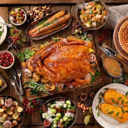 12 Best Thanksgiving Meal Delivery Services to Order Dinner Right to Your Doorstep