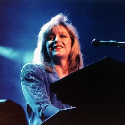 Christine McVie, Fleetwood Mac Singer and Keyboardist, Dead at 79