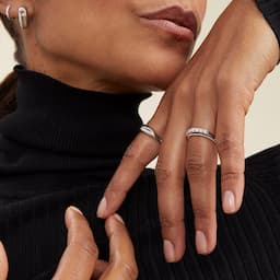 This Celeb-Approved Jewelry Brand's First-Ever Diamond Sale Is On Now
