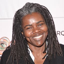 Tracy Chapman: First Black Songwriter to Win CMA Song of the Year