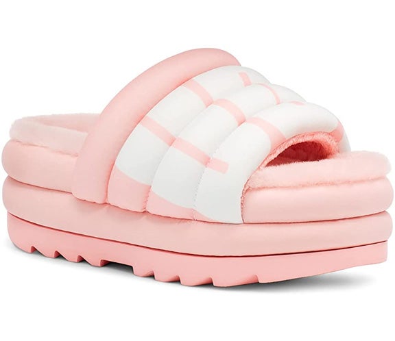 UGG Maxi Slide Logo Sandal in Pink