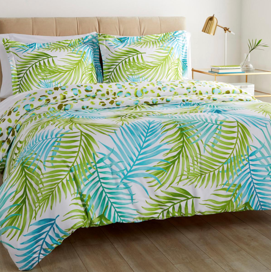 Garcelle at Home 3-piece Reversible Tropical Dream Comforter Set