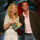 CULVER CITY, CA - JUNE 5: (U.S. TABLOIDS OUT) Actress Kate Hudson and actor Matthew Perry present the award for "Breakthrough Male" on stage at the 2004 MTV Movie Awards at the Sony Pictures Studios on June 5, 2004 in Culver City, California. The 2004 MTV Movie Awards will air on the MTV Network June 10, 2004 9 PM (ET/PT)