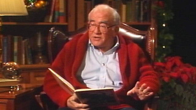 Ed Asner Reads ‘The Night Before Christmas’ (Flashback)