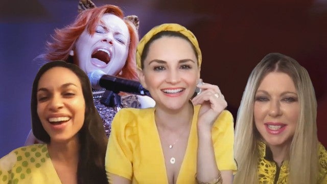 ‘Josie and the Pussycats’: Rachael Leigh Cook, Rosario Dawson and Tara Reid Reunite 20 Years Later