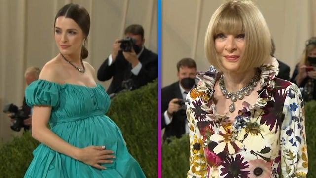Met Gala 2021: Anna Wintour and Pregnant Daughter Bee Shaffer Arrive