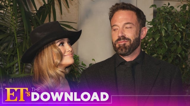 Jennifer Lopez and Ben Affleck Make Their Red Carpet Debut as Newlyweds | ET's The Download    