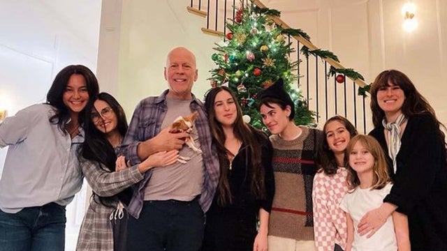 Bruce Willis All Smiles in Holiday Photo With His Ex Demi Moore, Wife Emma and Daughters