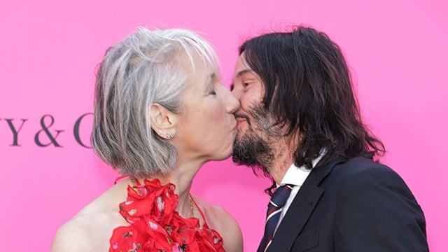 Keanu Reeves Kisses Girlfriend Alexandra Grant