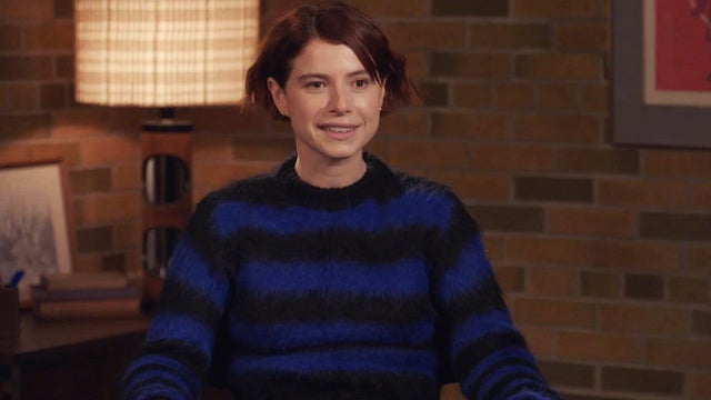 ‘Fingernails’: Jessie Buckley on Being ‘Naked in a Bath’ With Co-Star Jeremy Allen White
