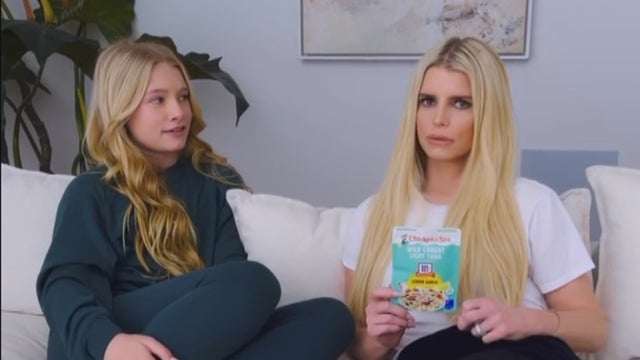 Jessica Simpson and Daughter Maxwell Spoof 'Chicken or Tuna' Moment From 'Newlyweds'