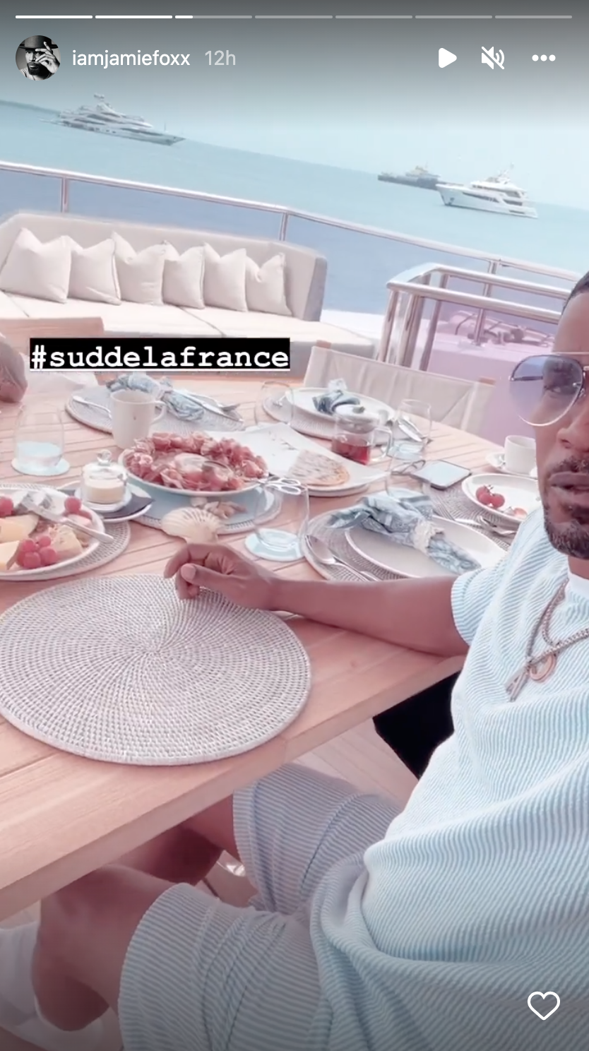 Jamie Foxx shares his vacation in the south of France