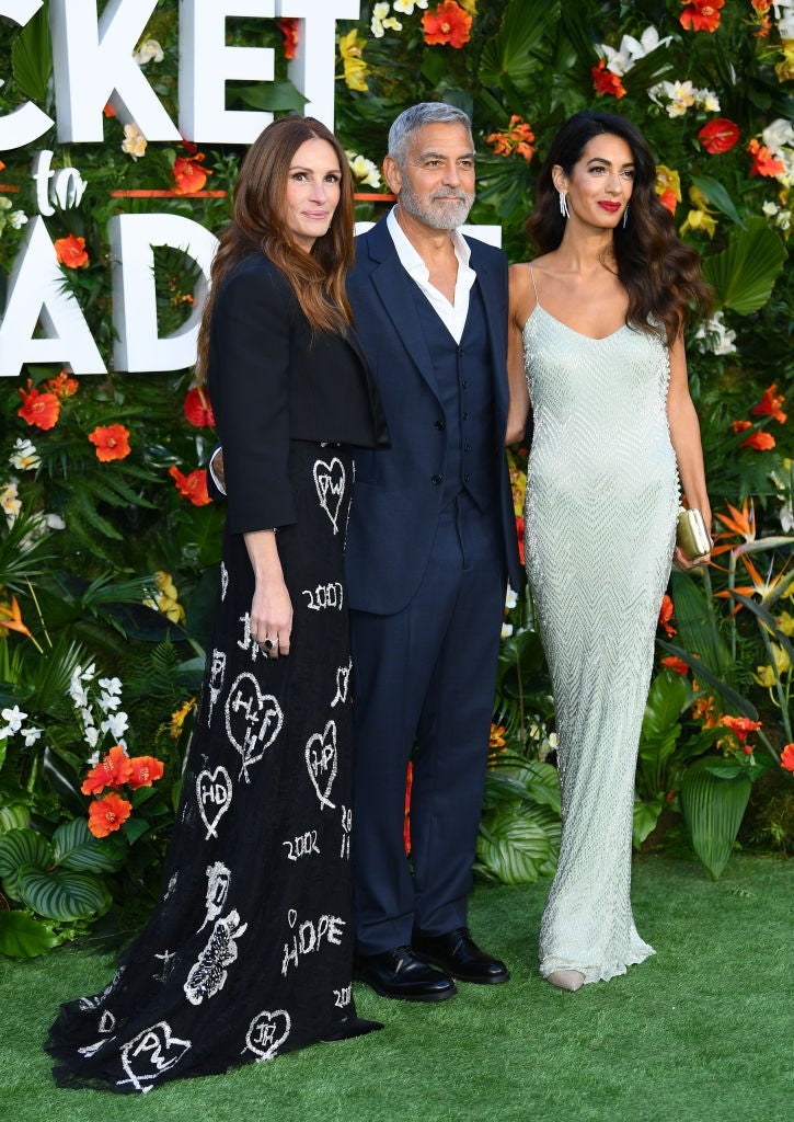Julia Roberts and George and Amal Clooney