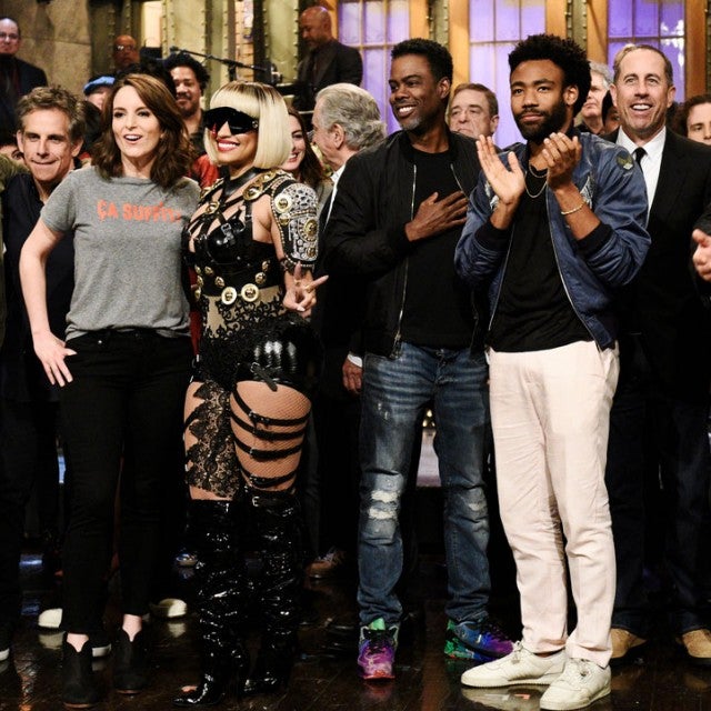 Tina Fey and guest stars during 'Saturday Night Live' Goodbyes during Season 43 finale