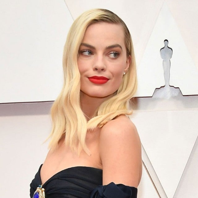 Margot Robbie at the 92nd Annual Academy Awards 