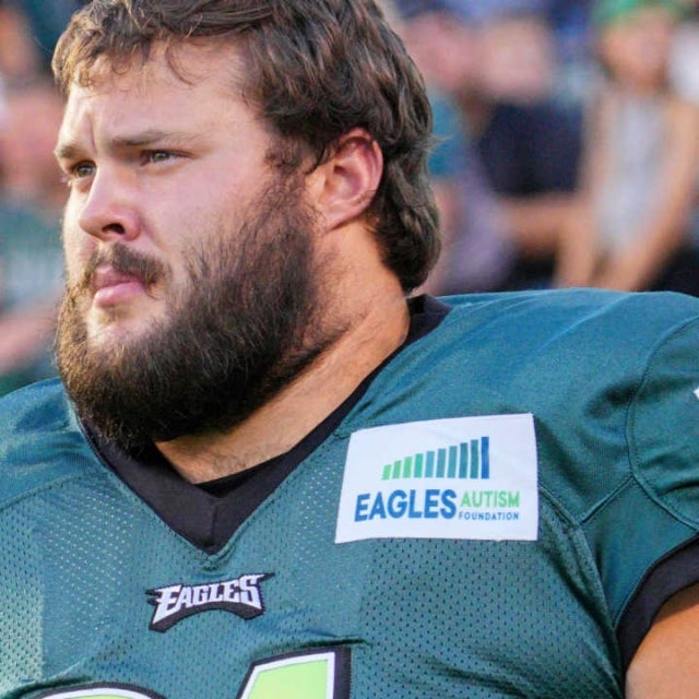 Eagles' star Josh Sills indicted on felony rape and kidnapping charges 