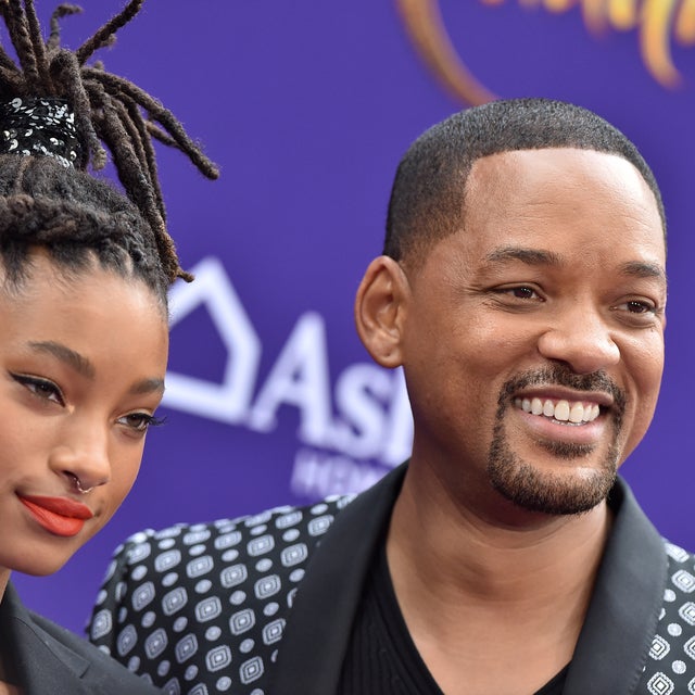  Willow Smith and Will Smith attend the premiere of Disney's "Aladdin" on May 21, 2019 in Los Angeles, California.