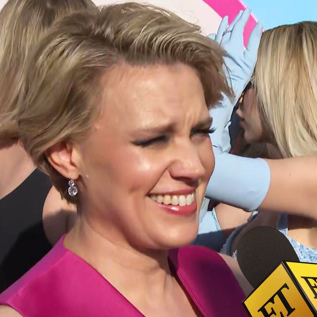 Kate McKinnon Takes a Barbie Trivia Quiz and Makes It Chaotic